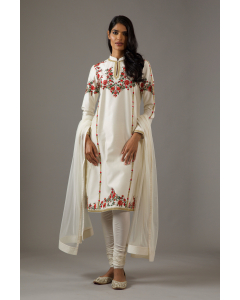 Chanderi Silk Relax Fit Kurta Set With Emb On Arms And Neck With Net Dupatta