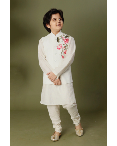 Floral Embroidered Bundi Set