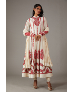 Ivory Kurta Set With Embroidery