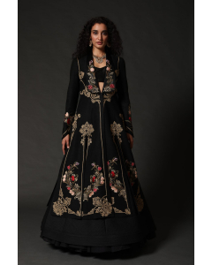 Women Embroidered Long Jacket 