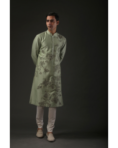 Men's Embroidered Kurta Set