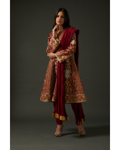 Embroidered Kalidar Kurta Set
