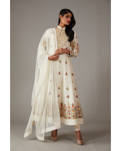 Ivory Kurta Set With Embroidery